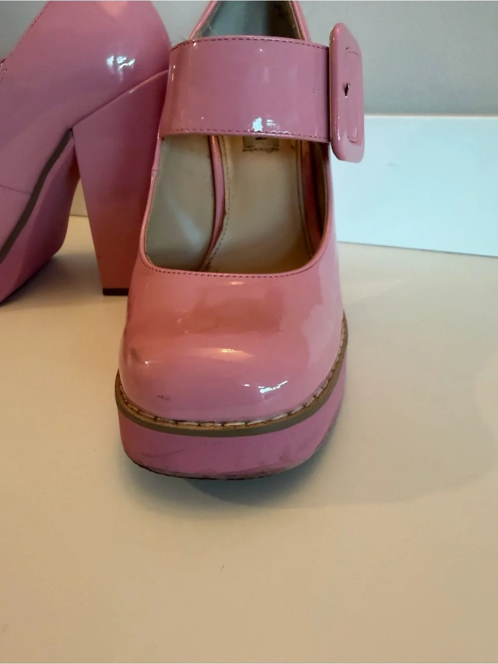 Steve Madden Pink Patent Leather Mary Jane Platform Heels Chunky Block Heel